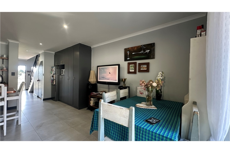 3 Bedroom Property for Sale in De Zoete Inval Western Cape